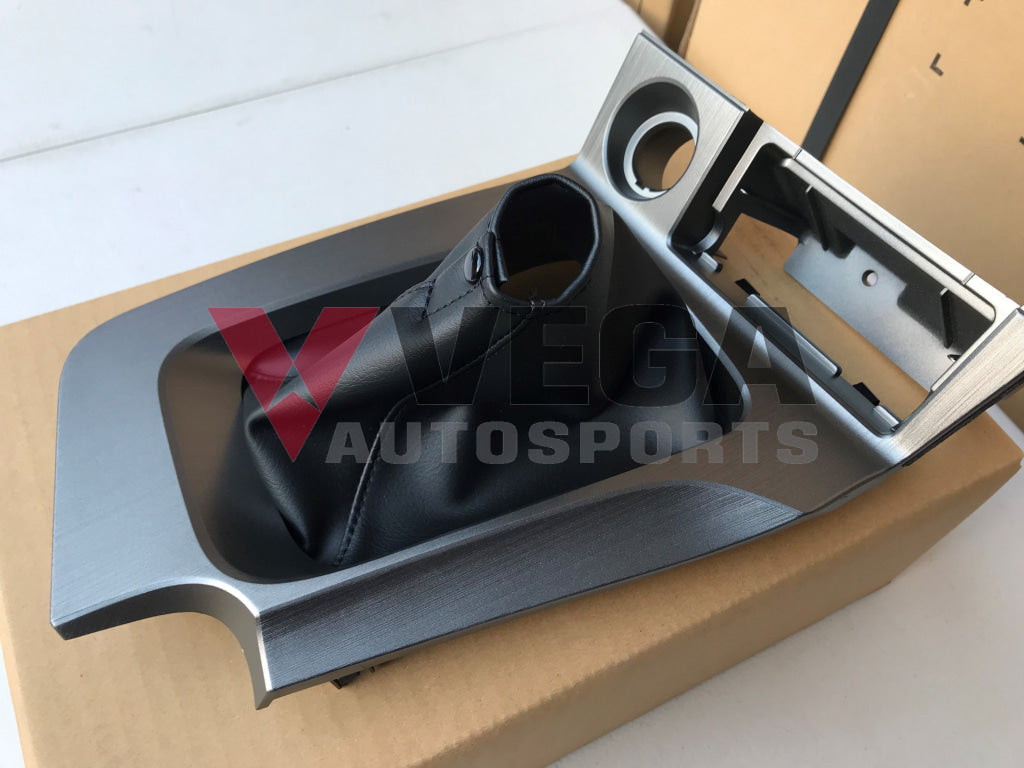 ** Clearance Stock ** Shift Panel with Shift Boot Gear Boot to suit R34 GTR Series 2 96935-AB110 Interior