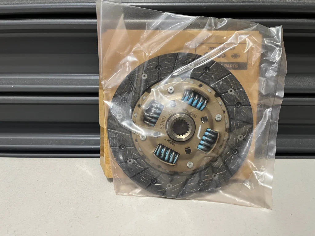 Clutch Disc (180Mm) To Suit Datsun Sunny Truck B120 10.1975 ~ 08.1984 C0100-50A01 Gearbox And