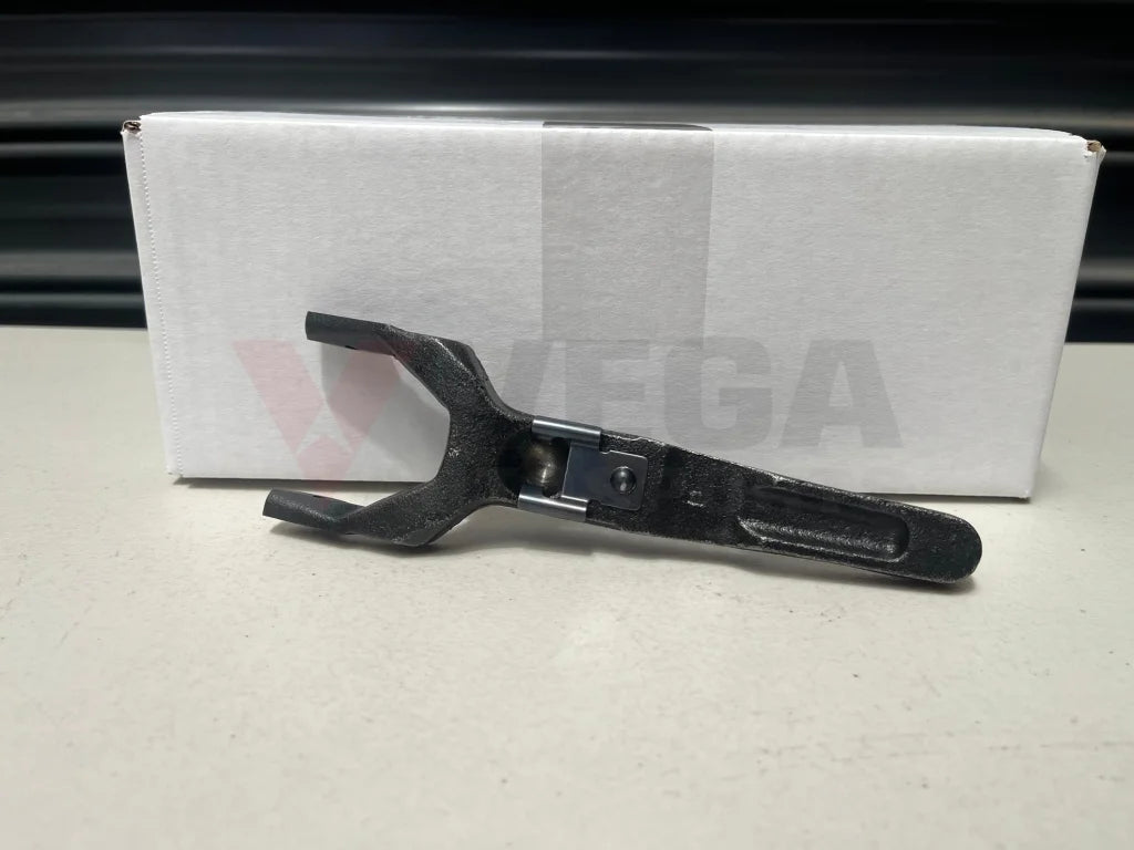 Clutch Fork To Suit Mitsubishi Lancer Evolution 1-3 Md770506 Gearbox And Transmission