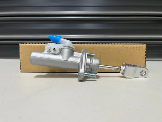 Clutch Master Cylinder To Suit Mitsubishi Lancer Evolution 8 / 9 Ct9A Mr491945 Gearbox And