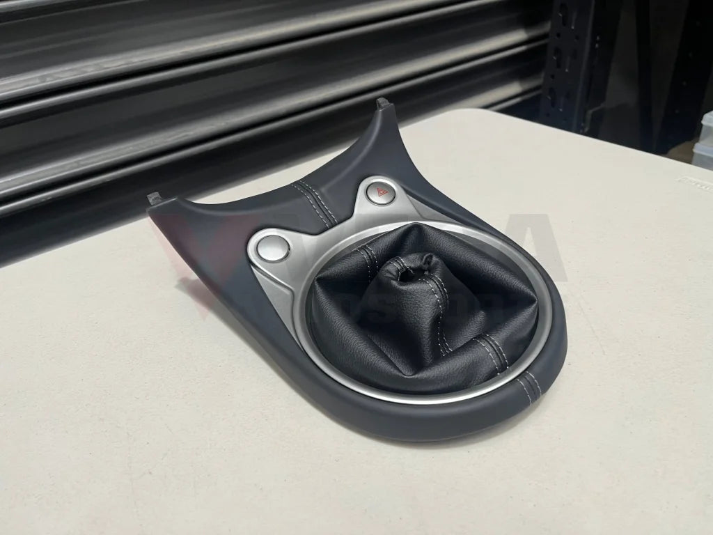 Console Shift Boot & Surround (Without Synchro Rev) To Suit Nissan 370Z Z34 96935-1Eb2A Interior