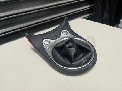 Console Shift Boot & Surround (Without Synchro Rev) To Suit Nissan 370Z Z34 96935-1Eb2A Interior