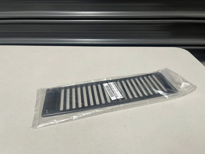 Cowl Top Grille Lhs To Suit Nissan Datsun B110 Sedan B120 1200 / Ute 66803-H1002 Exterior