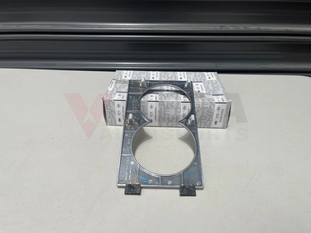 Cup Holder Finisher Panel To Suit Nissan R35 Gtr Cba 12.2008-11.2010 68961-Jf00A Interior