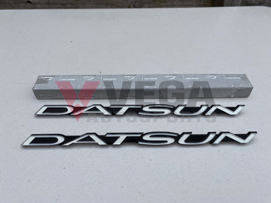 'Datsun' Front Fender Emblem Set to suit Nissan Datsun 240Z - Vega Autosports