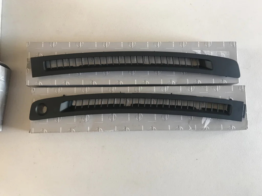 Demister Air Vent Set (2 Piece) - to suit Nissan Skyline R33 GTR / GTS  / GTS25-t - Discontinued Stock, Limited Stock available - Vega Autosports