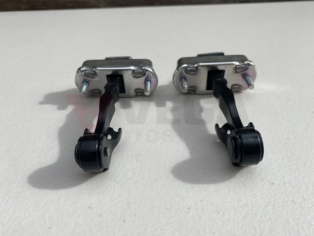 Door Check Link Set To Suit Nissan Skyline R35 Gtr Interior