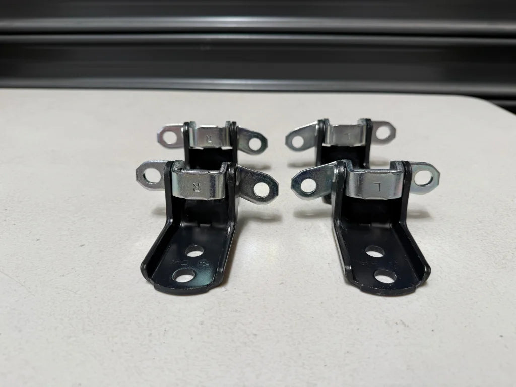 Door Hinge Assembly (4-piece) to suit Nissan Skyline R34 Coupe 80400-AM800 80401-AM800 Exterior