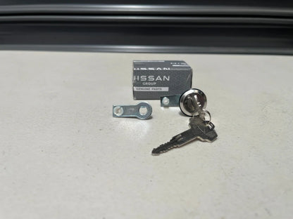 Door Lock To Suit Datsun Sunny Truck B110 B120 H0600-H1001 Interior