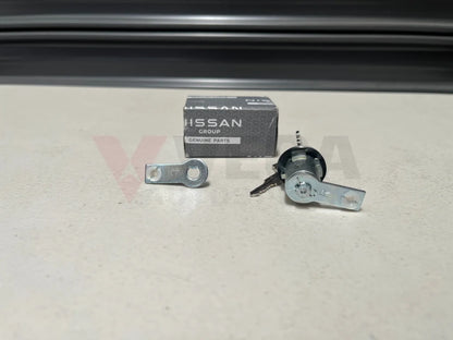 Door Lock To Suit Datsun Sunny Truck B110 B120 H0600-H1001 Interior