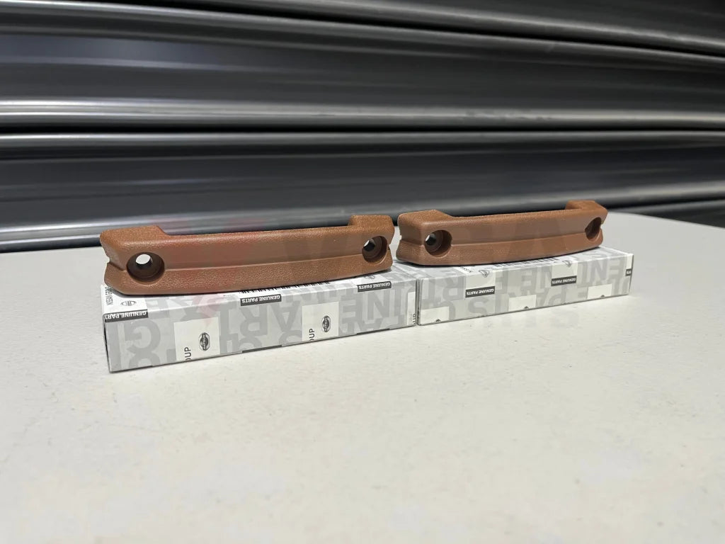 Door Pull Handles Brown Set (2-Piece) To Suit Datsun 1200 B110 B120 Ute Sunny 80960-C6000 Interior