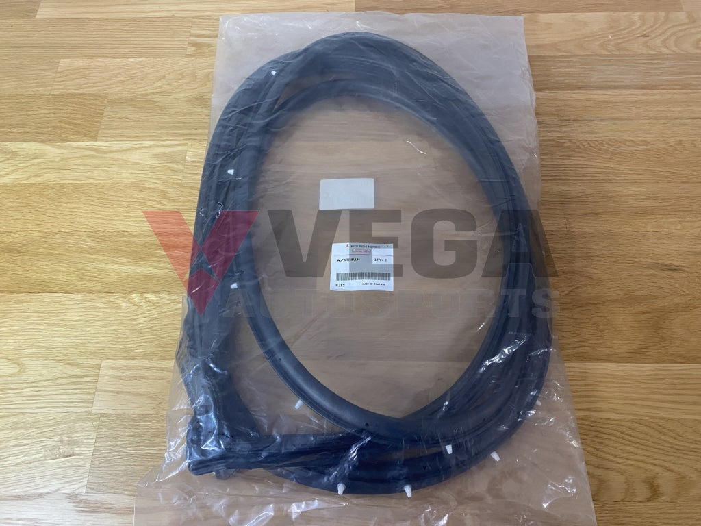 Door Surround Weatherstrip (Front Lhs) To Suit Mitsubishi Lancer Evolution 7 / 8 9 Ct9A Exterior