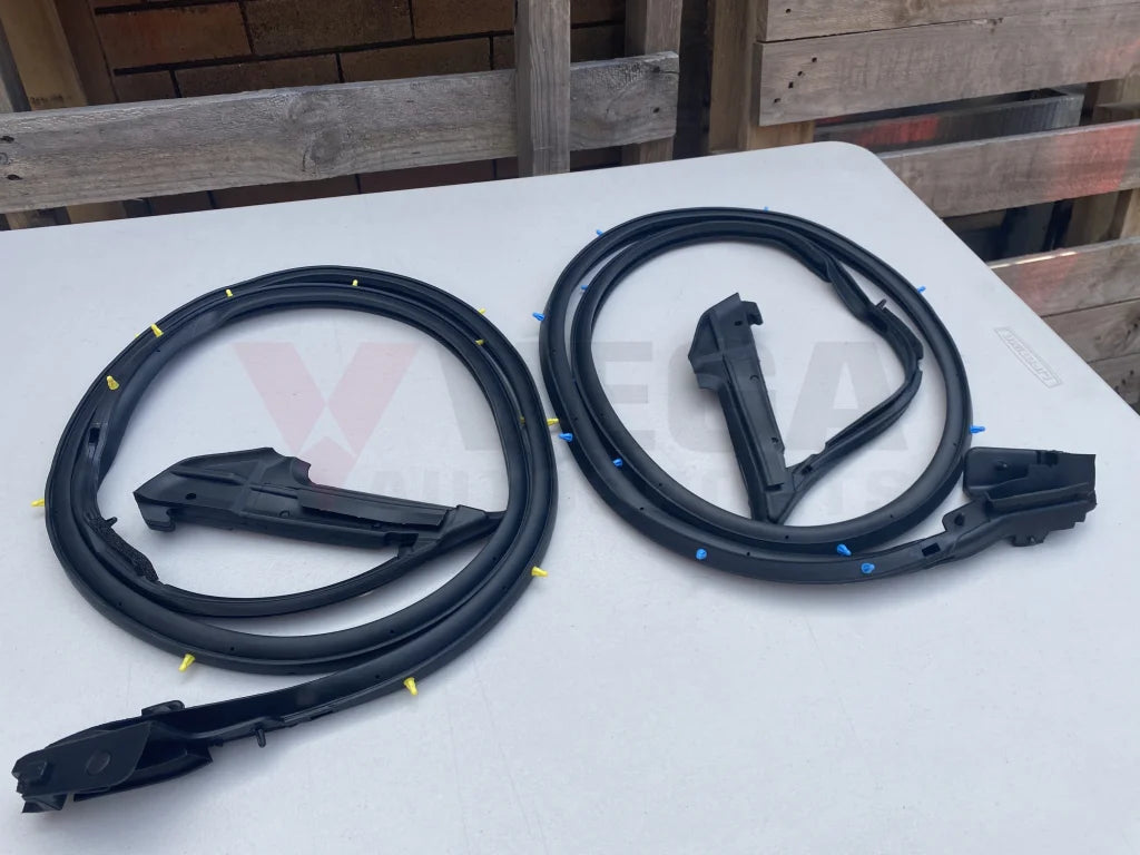 Door Weather Strip Set (Rhs & Lhs) To Suit Nissan Silvia S15 Exterior