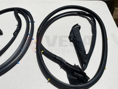 Door Weather Strip Set (RHS & LHS) to suit Nissan Skyline R34 GTR / GTT / GT-V / GT4 - Coupe - Vega Autosports