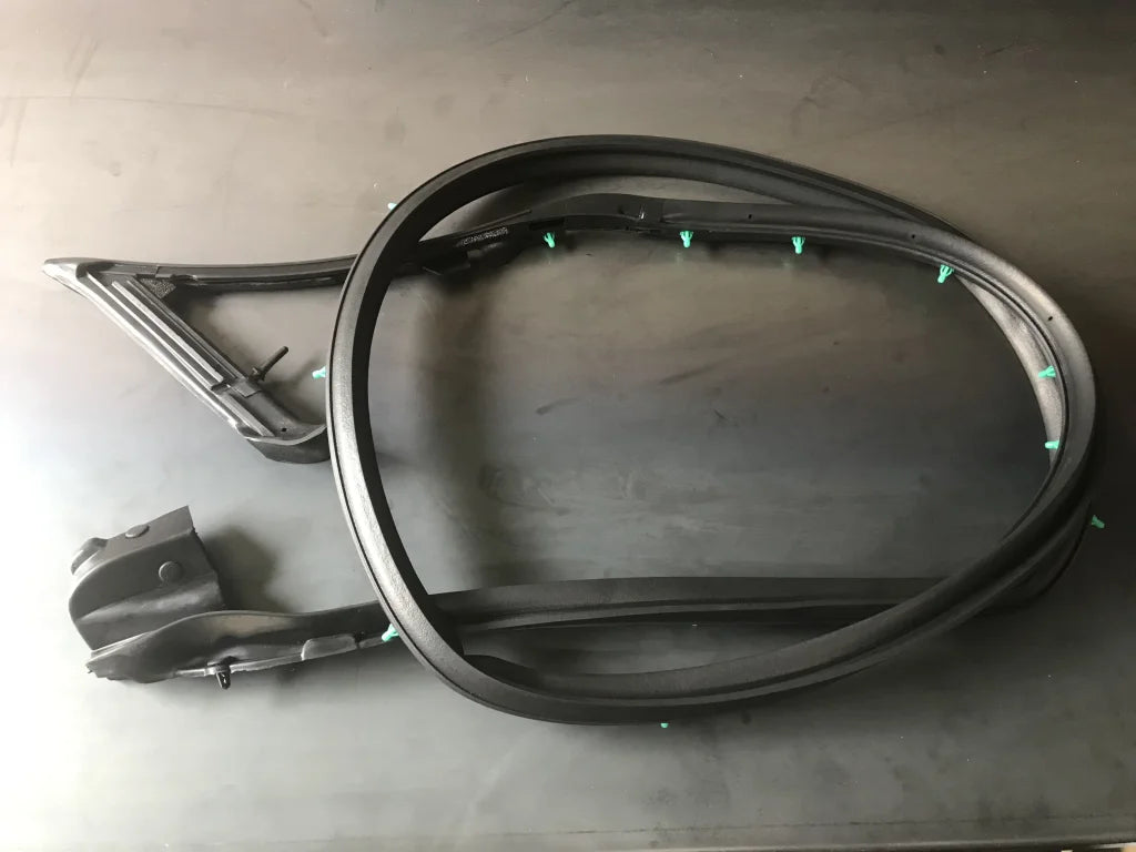 Door Weatherstrip (RHS) to suit Nissan Skyline R32 GTR / GTS25 / GTS-4 / GTS-T - Coupe - Vega Autosports