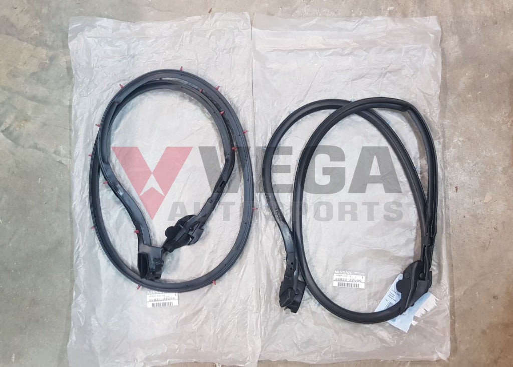 Door Weatherstrip Set (RHS & LHS) to suit Nissan Skyline R33 GTR / GTS-T/ GTS - Coupe - Vega Autosports