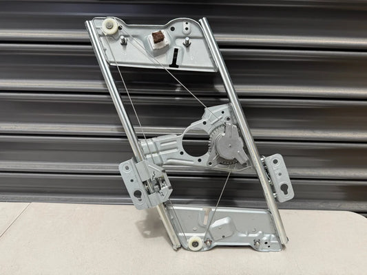 Door Window Regulator (RHS) to suit Nissan Skyline R32 GTR / GTS-T Coupe 80720-04U20 - Vega Autosports
