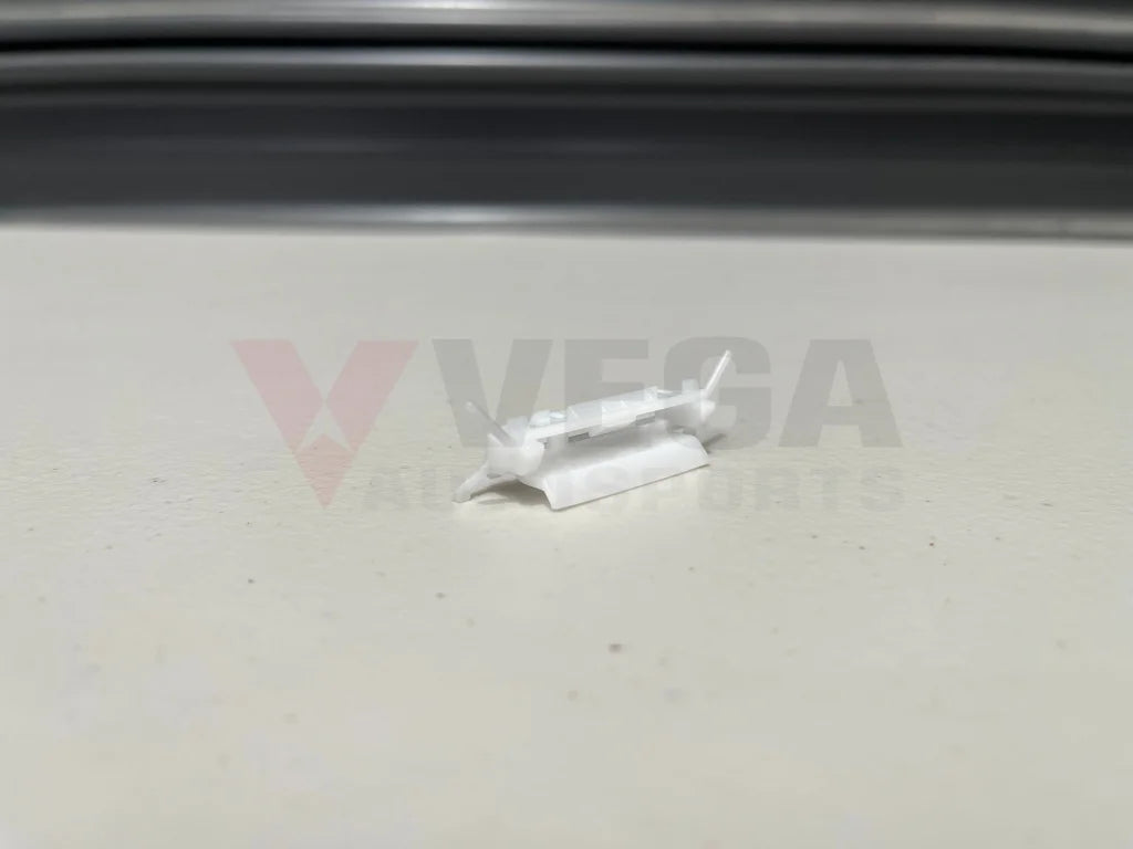 Drip Mould Clip (Clear) To Suit Mitsubishi Lancer Evolution 4 / 5 6 6.5 Mr191500 Exterior