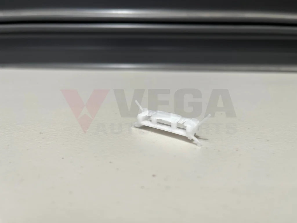 Drip Mould Clip (Clear) To Suit Mitsubishi Lancer Evolution 4 / 5 6 6.5 Mr191500 Exterior