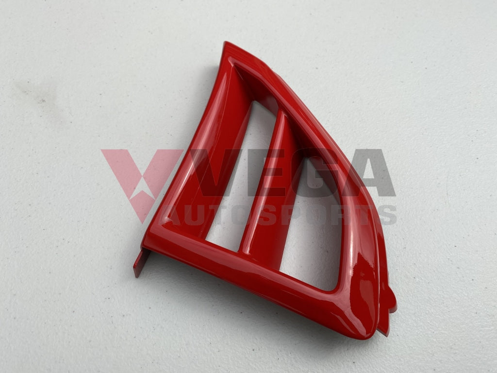 Driver Side Bumper Vent (Red) to suit Mitsubishi Lancer Evolution 6.5 TME CP9A - Vega Autosports