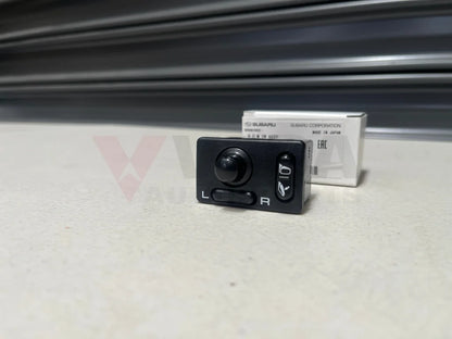 Electric Folding Mirror Switch to suit Subaru Impreza GC8-GF8 WRX STI 96-00 83071FA020 Electrical