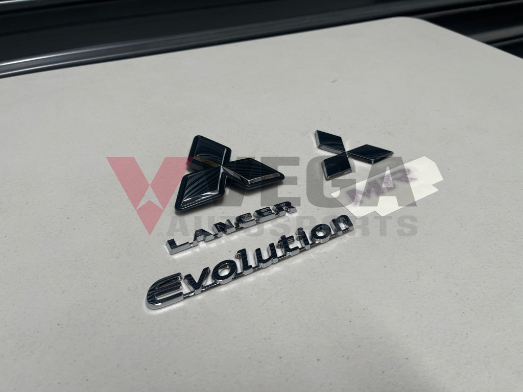 Genuine Mitsubishi Emblem Set (5-Piece) To Suit Lancer Evolution 9 Mr Emblems Badges And Decals