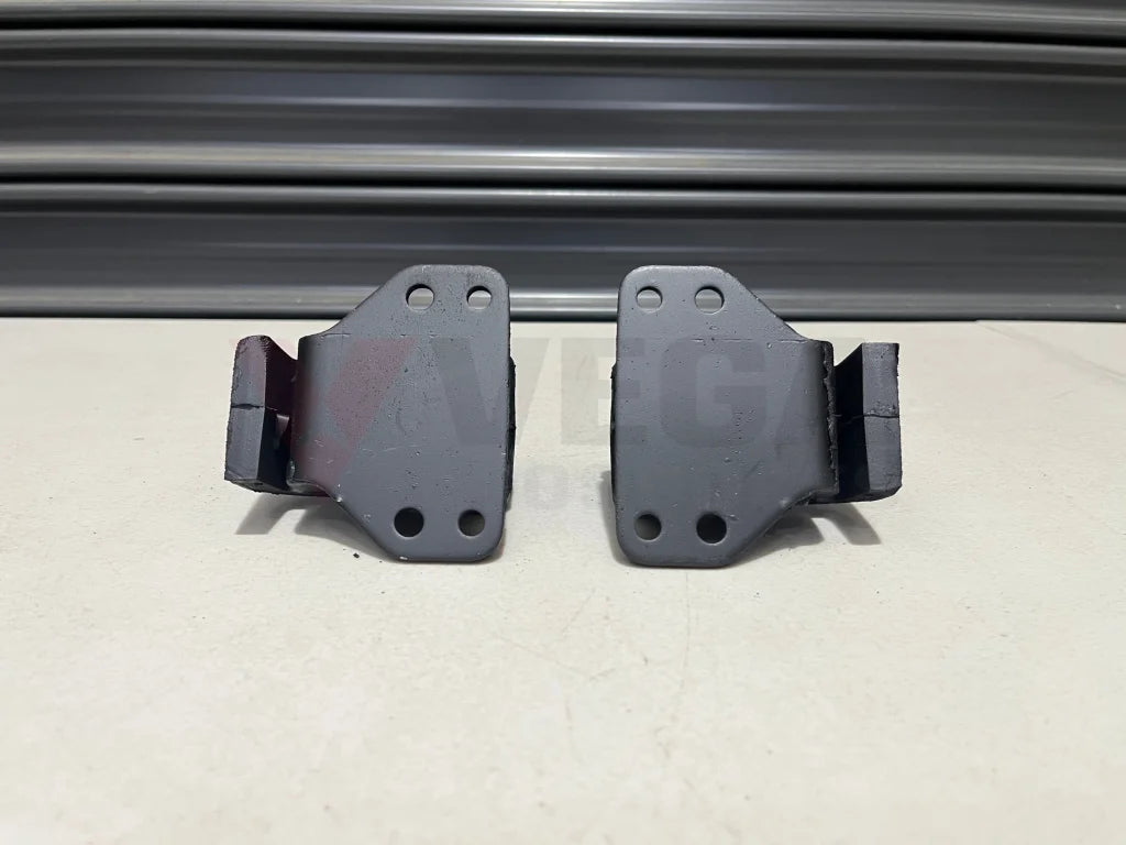 Engine Mount Set (2-Piece) To Suit Datsun 510 L16 1968-73 11220-A3500