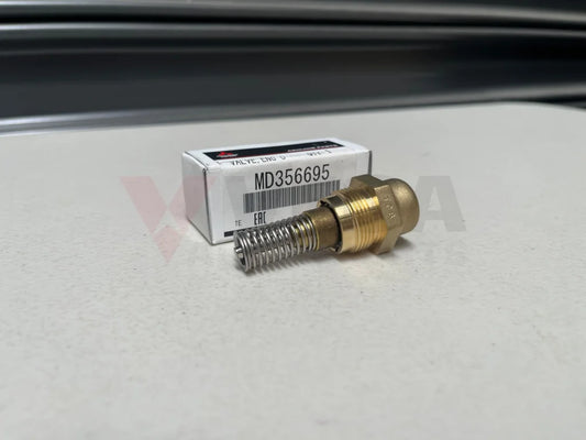 Engine Oil Cooler Bypass Valve To Suit Mitsubishi Lancer Evolution 8 / 9 10 Md356695