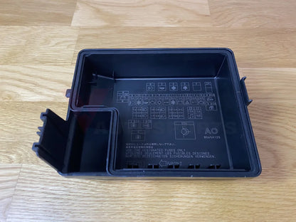 Engine Relay Fuse Box Cover To Suit Mitsubishi Lancer Evolution 7 / 8 9 (5-Speed) Ct9A Electrical