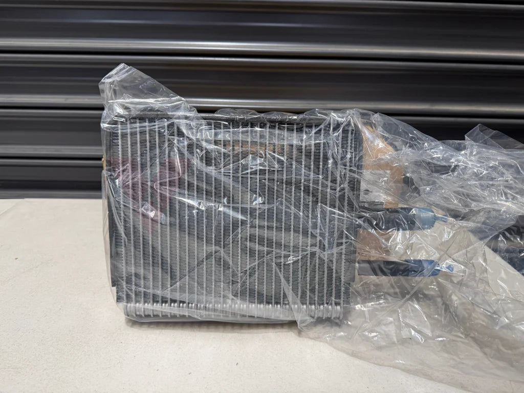 Evaporator Assembly to suit Nissan Skyline R33 GTR Series 2 / 3 07.1996 Onwards 27280-26U02 - Vega Autosports