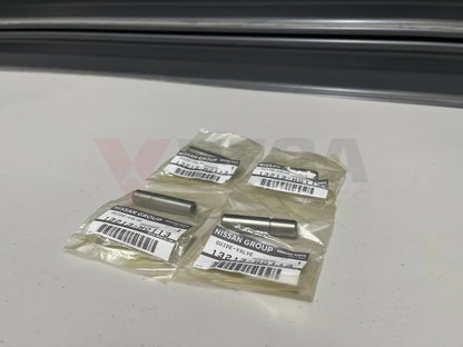 Exhaust Value Guide (4-Piece) To Suit Datsun Sunny Truck B110 A12 Engine 13213-H0113