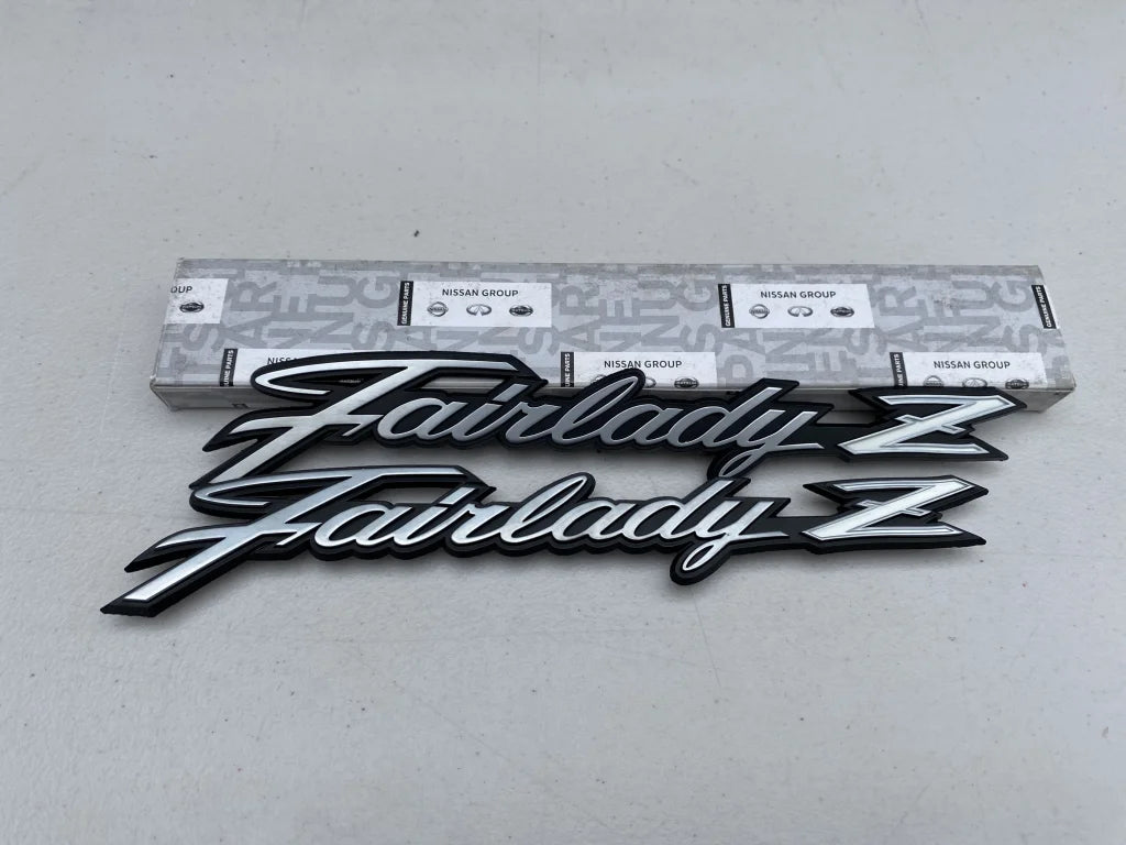 'Fairlady Z' Emblem Set to suit Datsun 240Z S30 - Vega Autosports