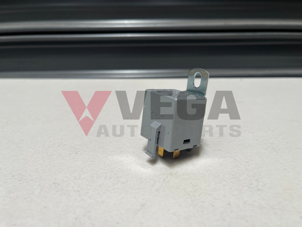 Flasher Unit Hazard Relay 3Pin To Suit Mitsubishi Lancer Evolution 4 5 6 Mb627891 Electrical