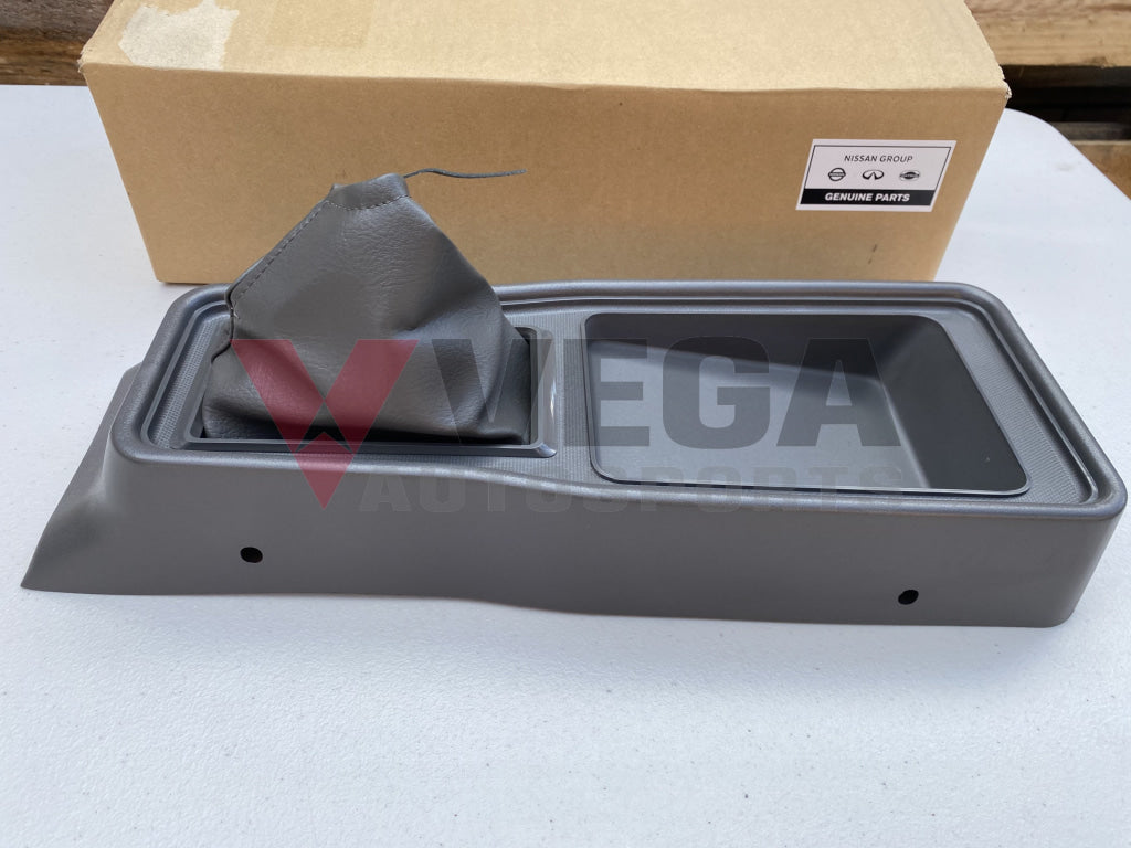 Floor Console Box Assembly With Brackets to suit Datsun 1200 B110 Ute B120 - Vega Autosports