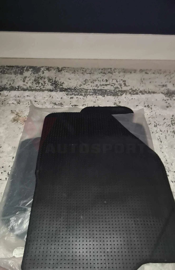 Floor Mats (4-Piece) To Suit Mitsubishi Lancer Evolution 5 / 6 Cp9A - Used Interior