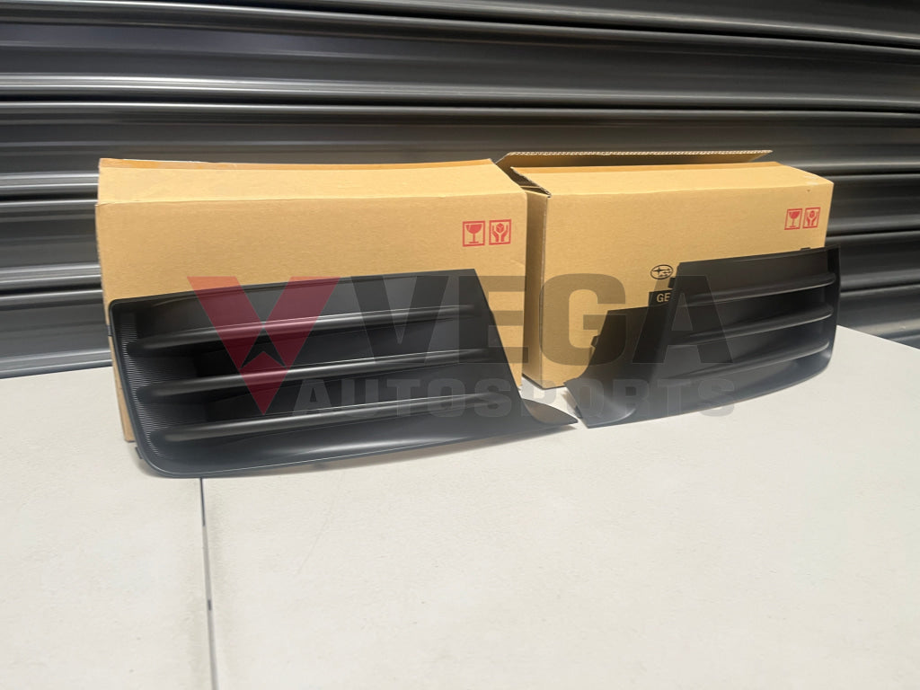 Fog Light Cover Set (RHS & LHS) to suit Subaru Impreza WRX / STI 2008-2010 57731FG130 / 57731FG140 Exterior