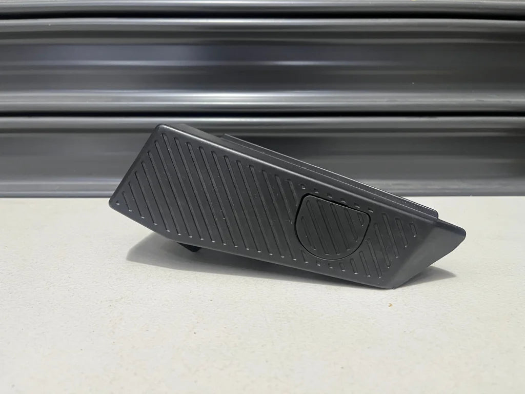 Foot Rest Assembly to suit Mitsubishi Lancer Evolution 4 - 6 MR201425 Interior