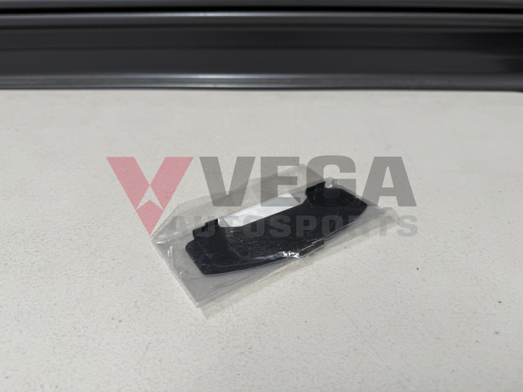 Front Brake Pad Shim Kit to suit Mitsubishi Lancer Evolution 2 / 3 MR389651 Exterior