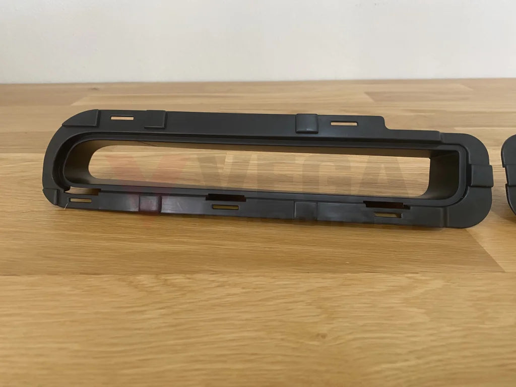 Front Bumper Air Intake Duct RHS / LHS to suit Mitsubishi Lancer Evolution 9 - Vega Autosports