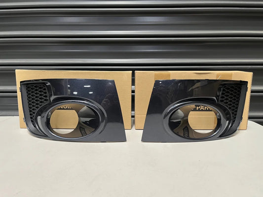 Front Bumper Fog Light Bezel (Dark Grey Metallic 61K) To Suit Subaru Wrx/Sti 11-14 Gr Gv