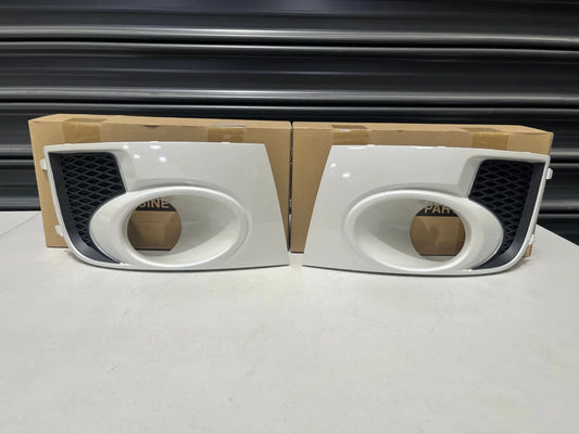 Front Bumper Fog Light Covers(Satin White Pearl 37J) To Suit Subaru Wrx/Sti 11-14 Gr Gv