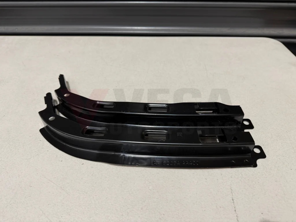 Front Bumper Lower Retainer Set RHS & LHS (Aftermarket) to suit Nissan Skyline R34 GTR 62294-AA400 / 62295-AA400