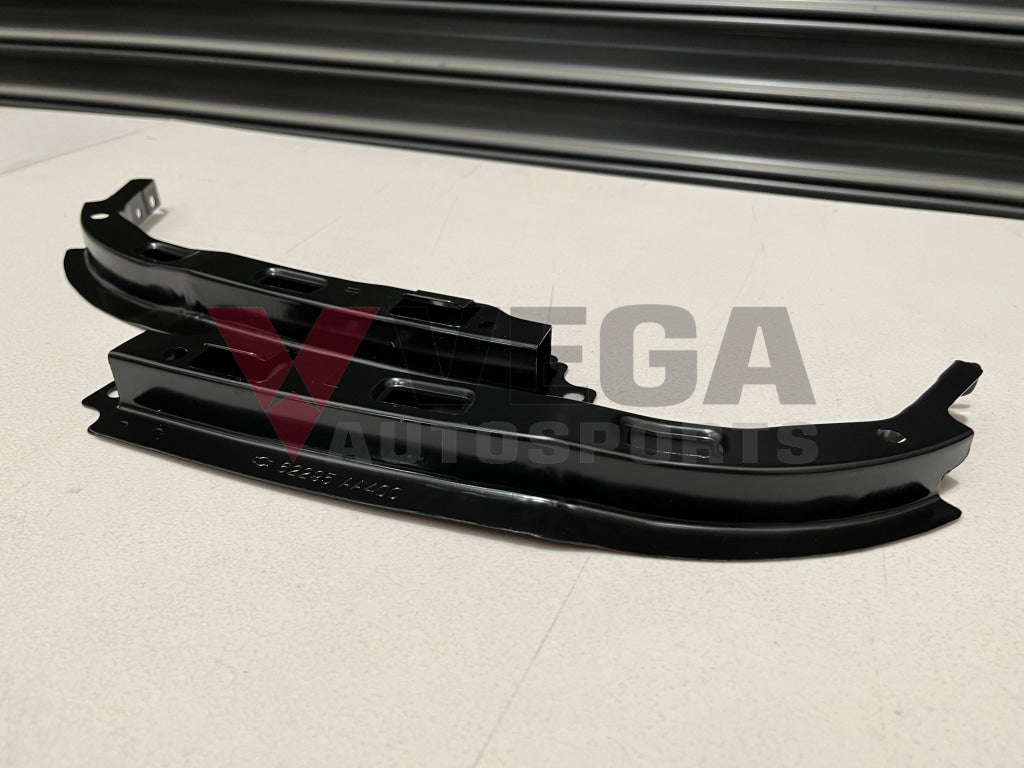 Front Bumper Lower Retainer Set Rhs & Lhs To Suit Nissan Skyline R34 Gtr Exterior