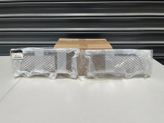 Front Bumper Mesh Rhs / Lhs Set To Suit Mitsubishi Lancer Evolution 7 Ct9A Exterior