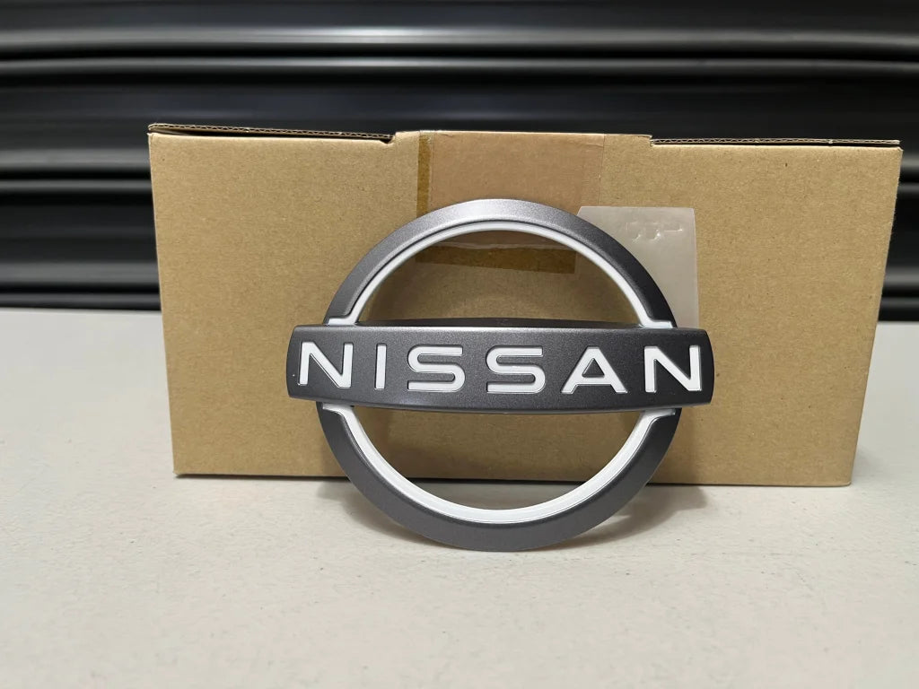 Front Bumper ’Nissan’ Emblem To Suit Nissan Z Rz34 2023 + 62890-6Gp0A Emblems Badges And Decals