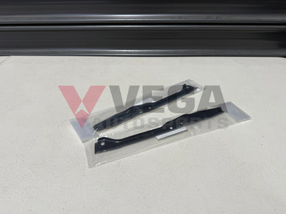 Front Bumper Side Bracket Set RHS / LHS to suit Nissan Skyline R33 GTS T 62222 15U00 / 62223 15U00 Exterior