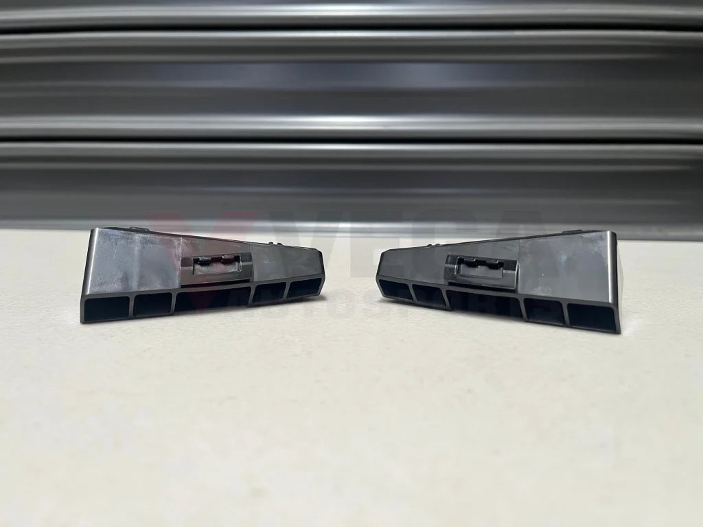 Front Bumper Side Brackets to suit Subaru Impreza WRX/STI 2002-2005 GD GG 57765FE070 / 57765FE080 Exterior