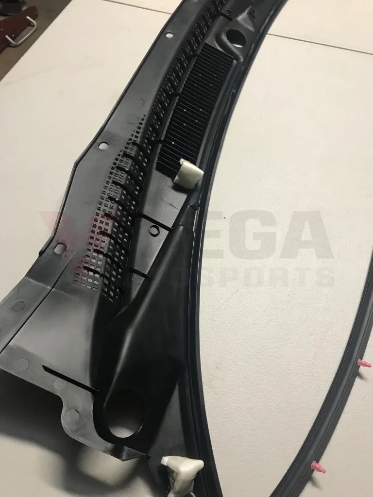 Front Cowl and Firewall Rubber Seal Set to suit Nissan Skyline R33 GTR / GTS / GTS-T / GTS4 - Vega Autosports