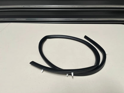 Front Cowl Seal To Suit Nissan Silvia S13 / 180Sx 66830-35F00 Exterior