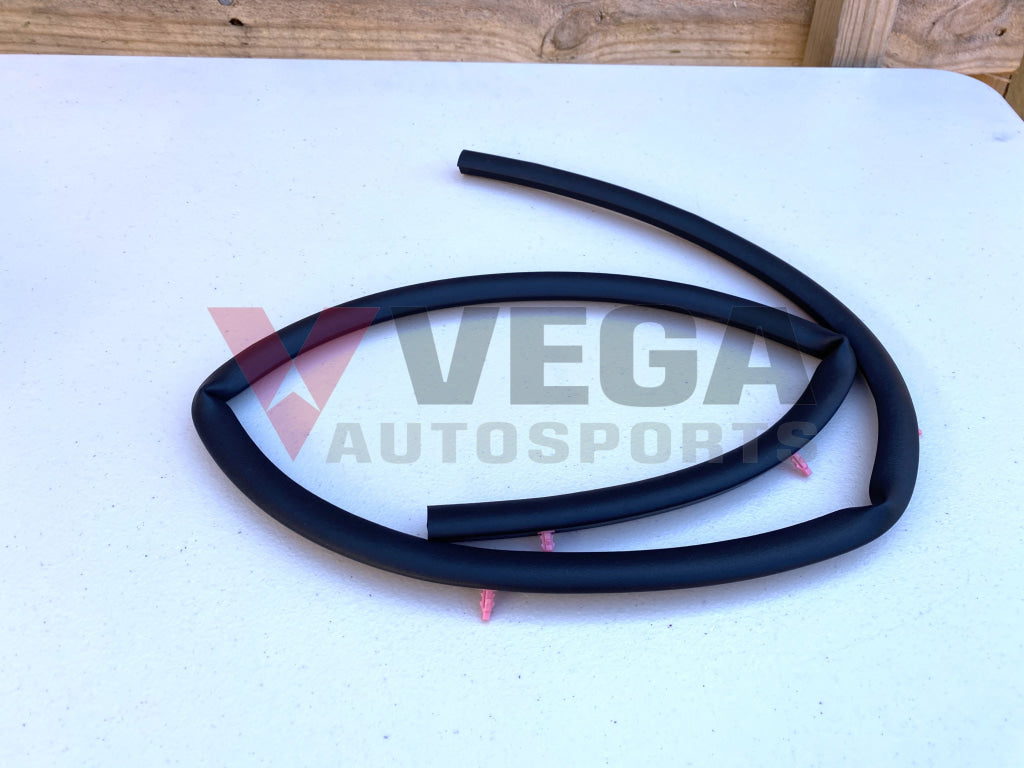 Front Cowl Weatherstrip to suit Nissan Skyline R33 GTR - Vega Autosports